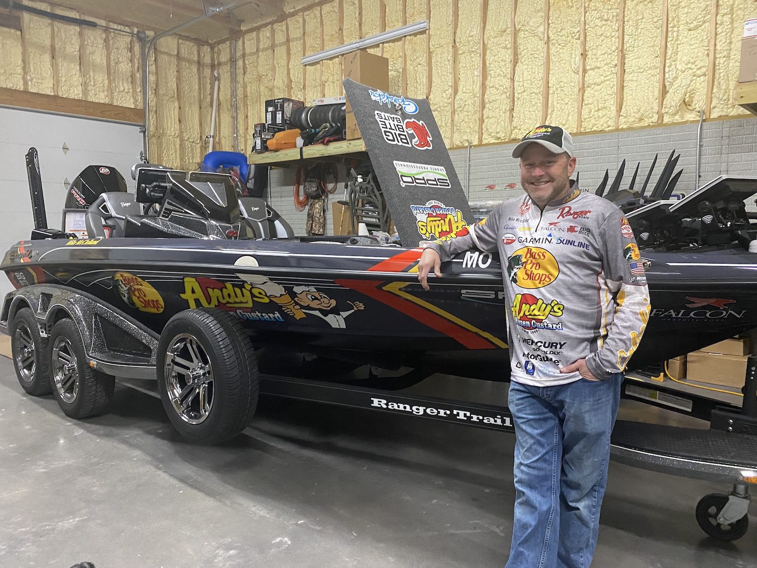 Mike-McClelland-Joins-Andys-Frozen-Custard-Team-photo-courtesy-Mike-McClelland