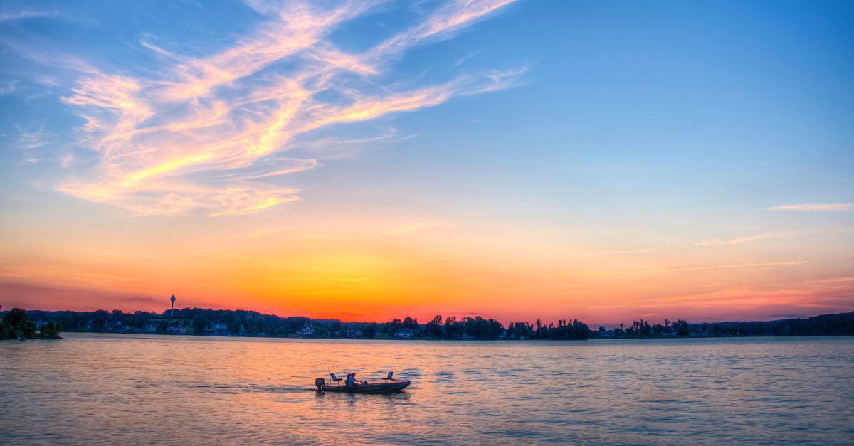 Smith_Mountain_Lake_VA_94f91a0b-babf-48a2-a194-43bf600ecdd5