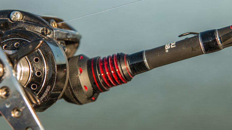 abu-garcia-vendetta-reel-seat-design