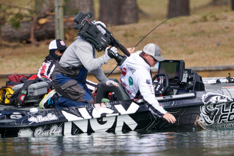 Sprague Cruises to Qualifying Round Win at MLF Bass Pro Tour PowerStop Brakes Stage 3