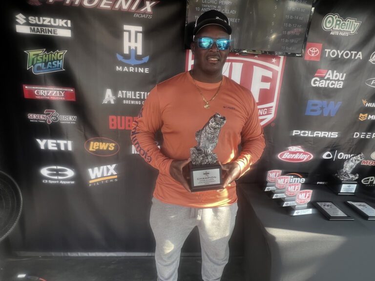 Auburndale’s Maxwell Posts First Career Win at Phoenix Bass Fishing League Event at Lake Toho