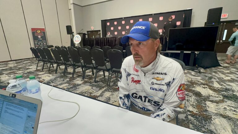 Top 10 Anglers Move On to Championship Round – REDCREST 2025